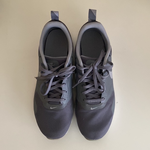 Nike Air Max Thea Shoes - Picture 2 of 6